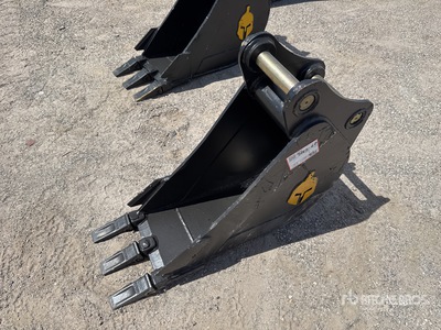 Trojan 50CL 12 in Digging Excavator Bucket - Fits 45 mm Cat 305, 305.5 Komatsu PC45/50/55 Hyundai R55, Hitachi/Deere 50D/G Case, New Holland, Kobelco SK50 Bobcat E50/341/337 (Unused)