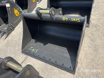 Trojan 50CL 42 in Cleanup Excavator Bucket - Fits 45 mm Cat 305, 305.5 Komatsu PC45/50/55 Hyundai R55, Hitachi/Deere 50D/G Case, New Holland, Kobelco SK50 Bobcat E50/341/337 (Unused)
