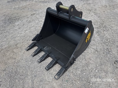 Trojan 80CL 36 in Digging Excavator Bucket - Fits 50 mm Cat 307/308, Komatsu PC78/88 Deere/Hitachi 75/85 Case, New Holland, Kobelco SK80 Bobcat E80 (Unused)