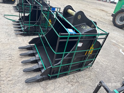 Trojan 200CL 42 in Digging Excavator Bucket - Fits 80 mm Cat 320/321/323, Hyundai R210 Komatsu PC200/220, Deere 160/200/225 Kobelco SK210, Case 210/225, Doosan DX225