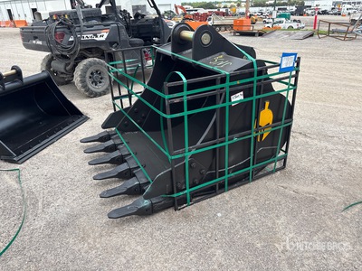 Trojan 200CL 54 in Digging Excavator Bucket - Fits 80 mm Cat 320/321/323, Hyundai R210 Komatsu PC200/220, Deere 160/200/225 Kobelco SK210, Case 210/225, Doosan DX225