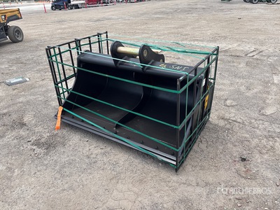 Trojan 200CL 72 in Cleanup Excavator Bucket - Fits 80 mm Cat 320/321/323, Hyundai R210 Komatsu PC200/220, Deere 160/200/225 Kobelco SK210, Case 210/225, Doosan DX225