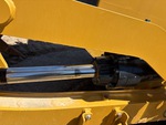 Hydraulics with Ripper Cylinders
