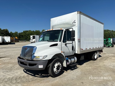 2019 International Durastar 4300 Van Truck