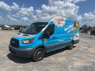 2017 Ford Transit 250 Samochód dostawczy Cargo