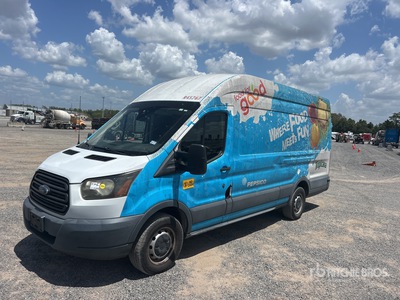 2017 Ford Transit 250 Samochód dostawczy Cargo