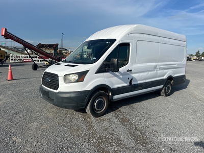 2017 Ford Transit 250 バン