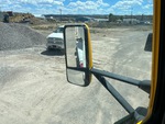 Cab with Mirrors