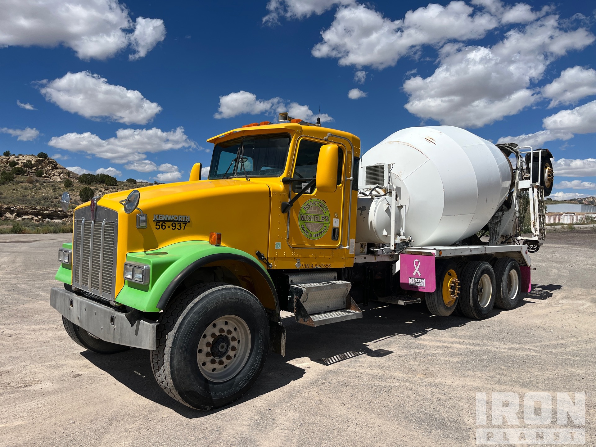 2004 Kenworth W900 8x4 Camion mélangeur