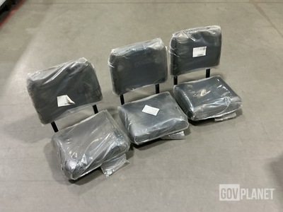 (4) Manitowoc Crane Group 7798000005 Vehicular Seats
