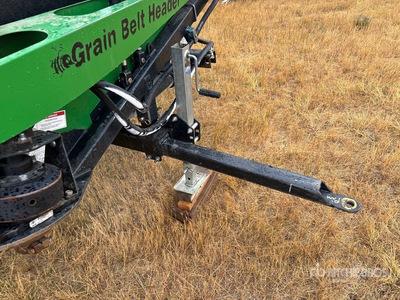 Honey Bee SP30 30 ft Combine Header