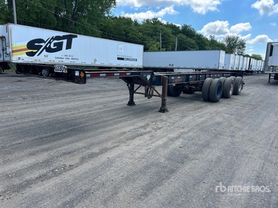 1994 Mondi CCT 40 ft Tri/A Extendable Container Trailer