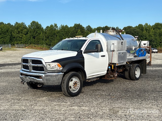 2016 Ram 5500 Vacuum Tanker Truck