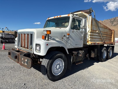 1996 International 2574 6x4 T/A Dump Truck