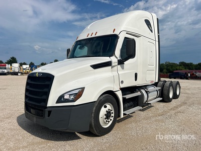 2023 Freightliner Cascadia 126 6x4 T/A Sleeper Truck Tractor
