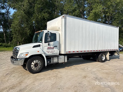 2022 Hino L6 4x2 Van Truck