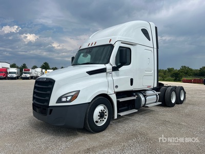 2023 Freightliner Cascadia 126 6x4 T/A Slaapcabine Trekker