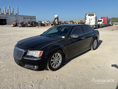2012 Chrysler 300 Automobile
