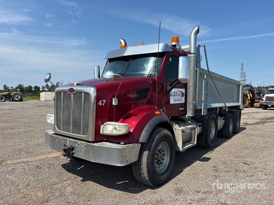 2017 Peterbilt 567 8x4 شاحنة قلابة /ثلاثة محاور