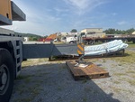 Chassis with Outrigger Cylinders
