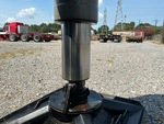 Crane Superstructure with Stabilizer Cylinders