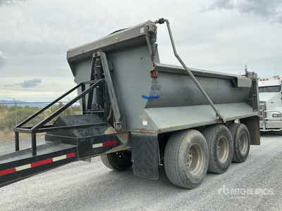 1997 Western 36 ft Tri/A End Dump Trailer