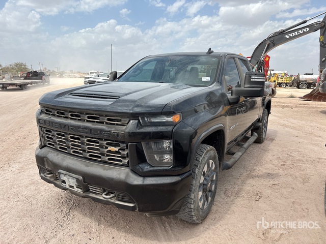 2023 Chevrolet Silverado 2500 Custom 4x4 Crew Cab Pickup