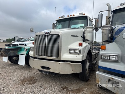 2018 Western Star 4900SB 6x4 T/A Day Cab Truck Tractor