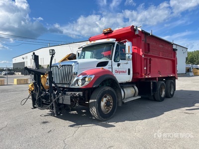2008 International 7400 6x4 プラウトラック