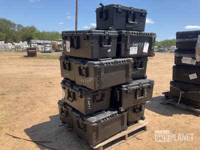 (13) Storage Cases