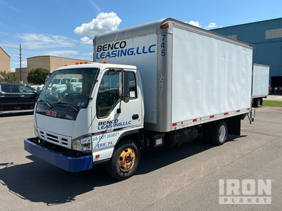 2006 GMC W4500 4x2 Van Truck