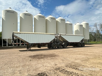 2005 Lode King 30 ft T/A Super B-Train Pup Grain Trailer