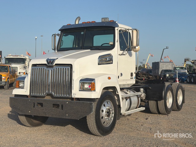 2018 Western Star 4700 6x4 T/A Day Cab Truck Tractor