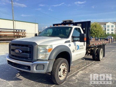 2015 Ford F-550 XL 4x2 Pritsche-Lkw