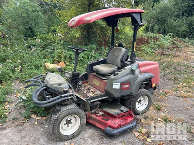 2011 Toro Groundmaster 360 4x4 Ride-On Lawn Mower