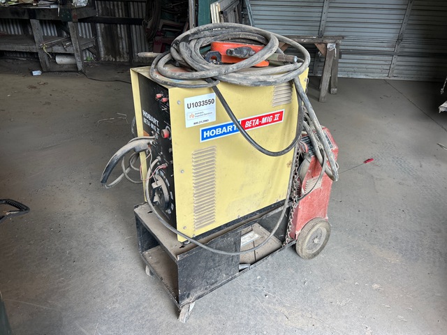 Hobart Beta-Mig 200 A MIG Electric Welder