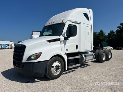 2023 Freightliner Cascadia 126 6x4 T/A Sleeper Truck Tractor