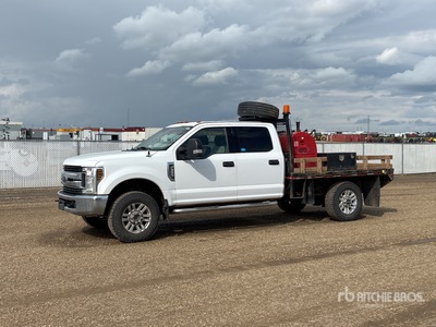 2019 Ford F-350 4x4 Crew Cab Pritsche-Lkw