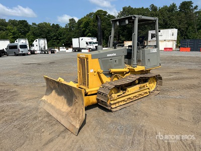 1999 Komatsu D32E-1 Crawler Dozer