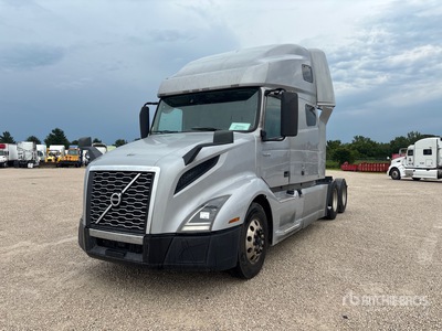 2020 Volvo VNL760 6x4 Tracteur routier couchette