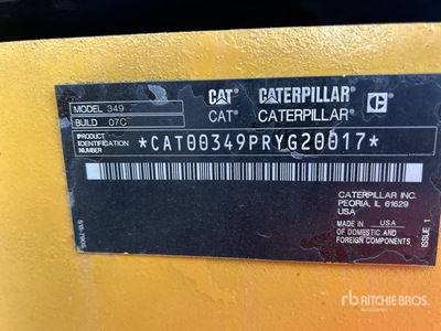 2021 Cat 349 حفارة بجنزير