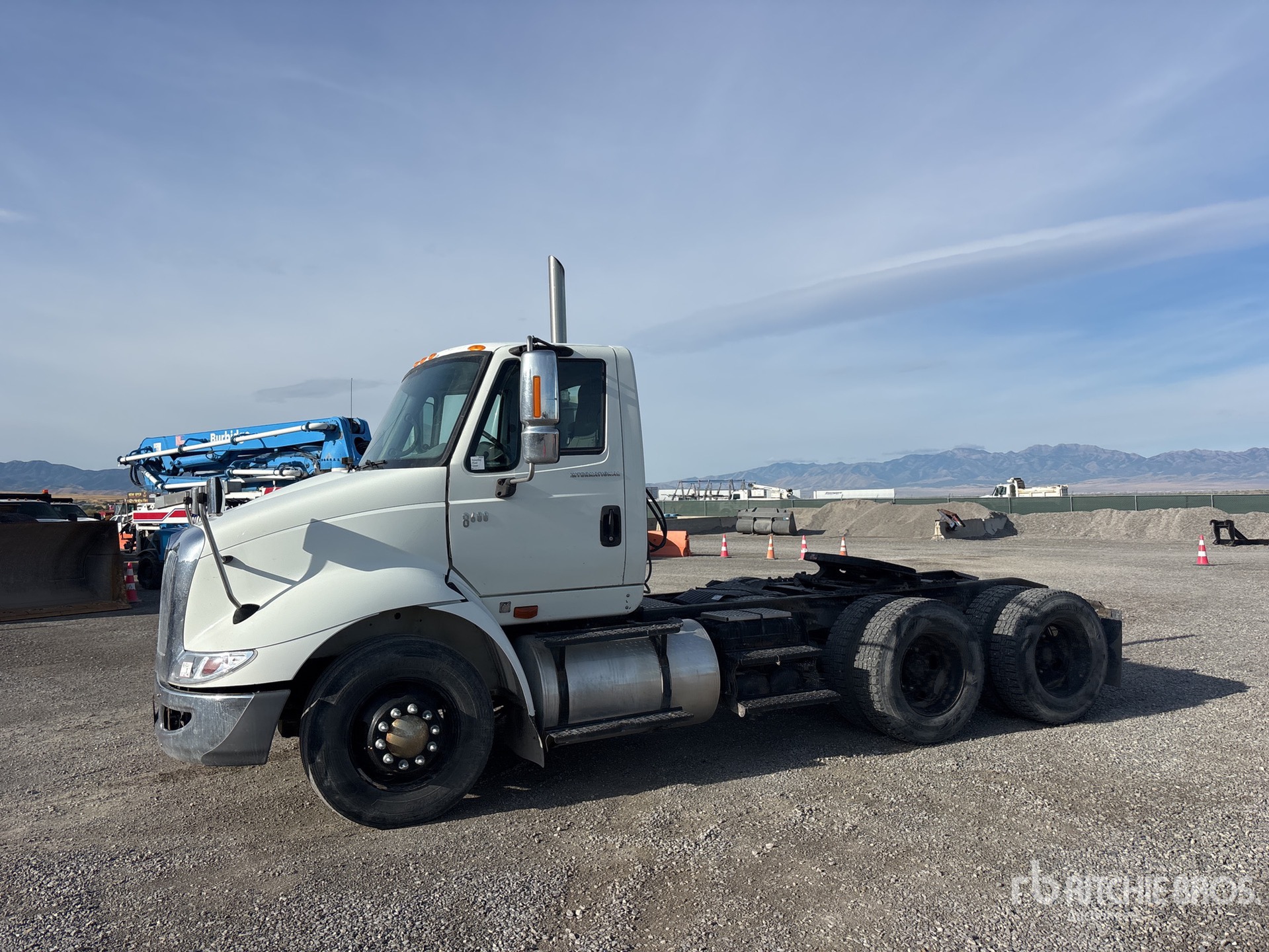 2007 International TransStar 6x4 T/A Day Cab Truck Tractor