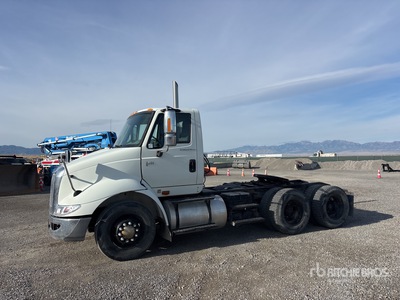 2007 International TransStar 6x4 تراكتور شاحنة نهارية (ثنائية المحور)