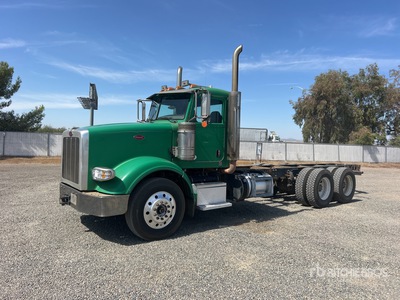 2014 Peterbilt 367 6x4 Cabine et châssis