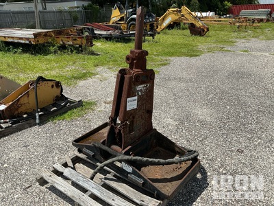 2008 John Deere HD50 Hydraulic Breaker