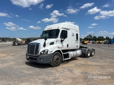 2020 Freightliner Cascadia 113 6x4 Ciągnik siodłowy T/A z kabiną sypialną