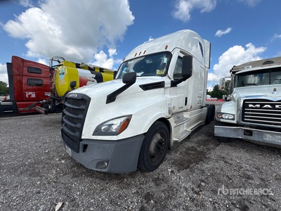 2022 Freightliner Cascadia 126 6x4 T/A Sleeper Truck Tractor