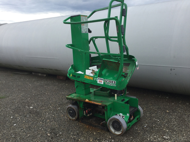 2014 JLG 1230ES Vertical Mast Lift