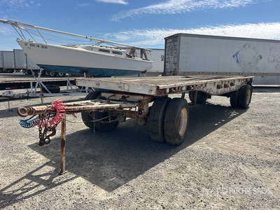 1977 Trailmobile 24 ft T/A Spread Axle Oplegger