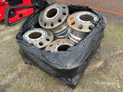 Quantity of 10 Stud Rims